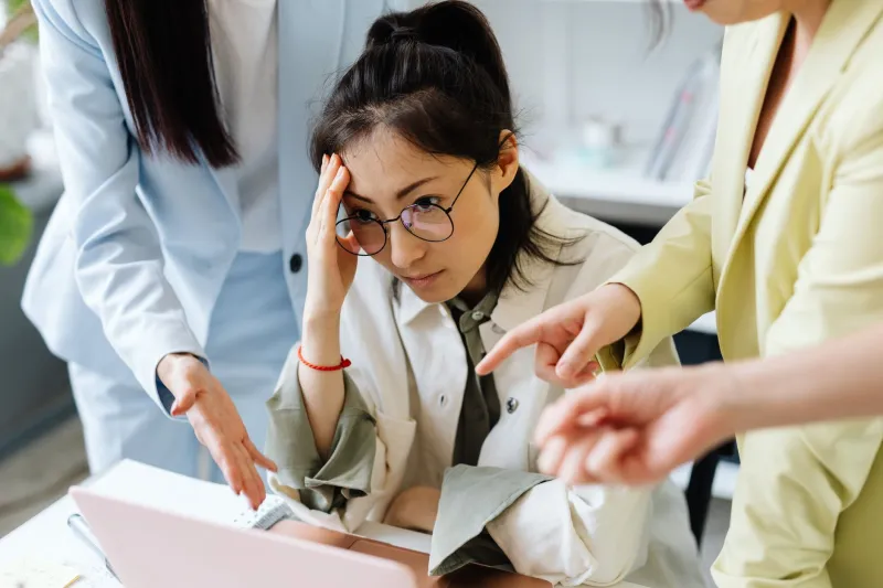 Cuando lo perfecto es enemigo de lo posible: la parálisis por perfeccionismo que frena a las agencias digitales